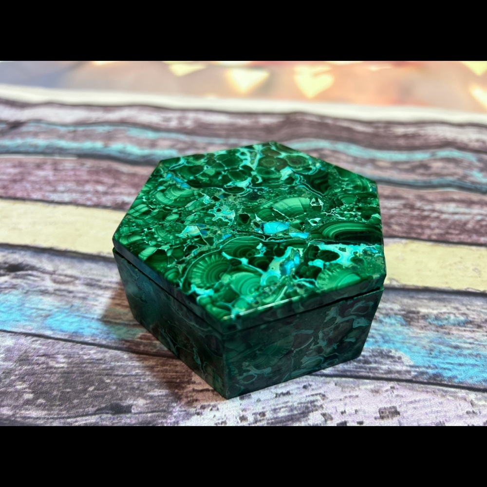 Malachite Jewelry Box with Lid - Hexagon